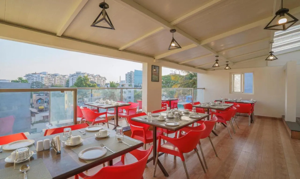 Treebo Elite 7 Koramangala, 500m from Nexus Mall