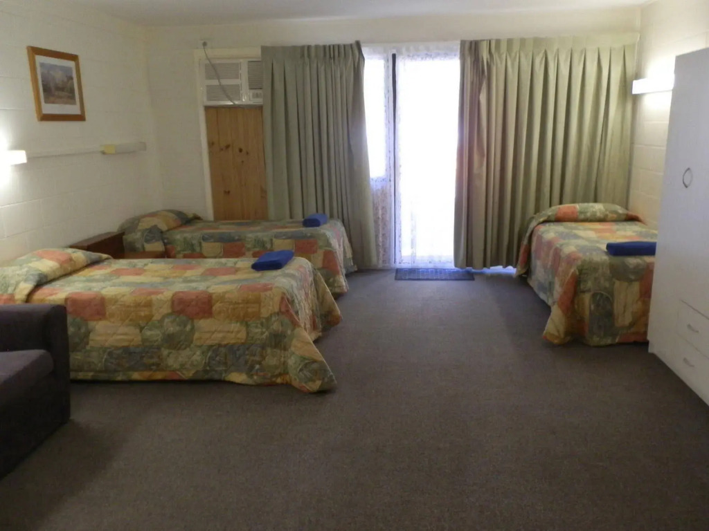 Coachman Motel