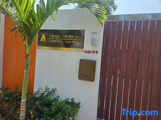 The Ace 6 Bedroom 6 Bathroom Villa With Free Bills