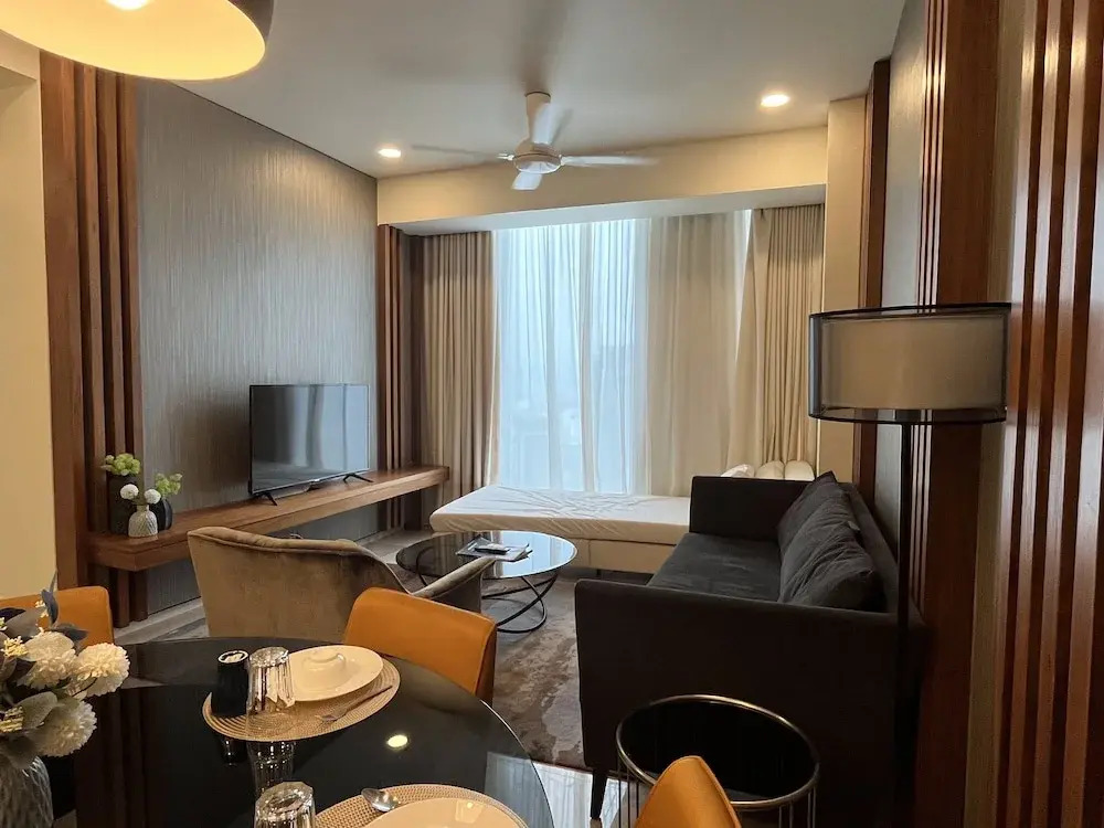 Tropicana The Residences by uBook