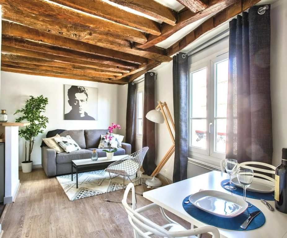 B 841  - Saint Germain des Près - Spacieux appartement