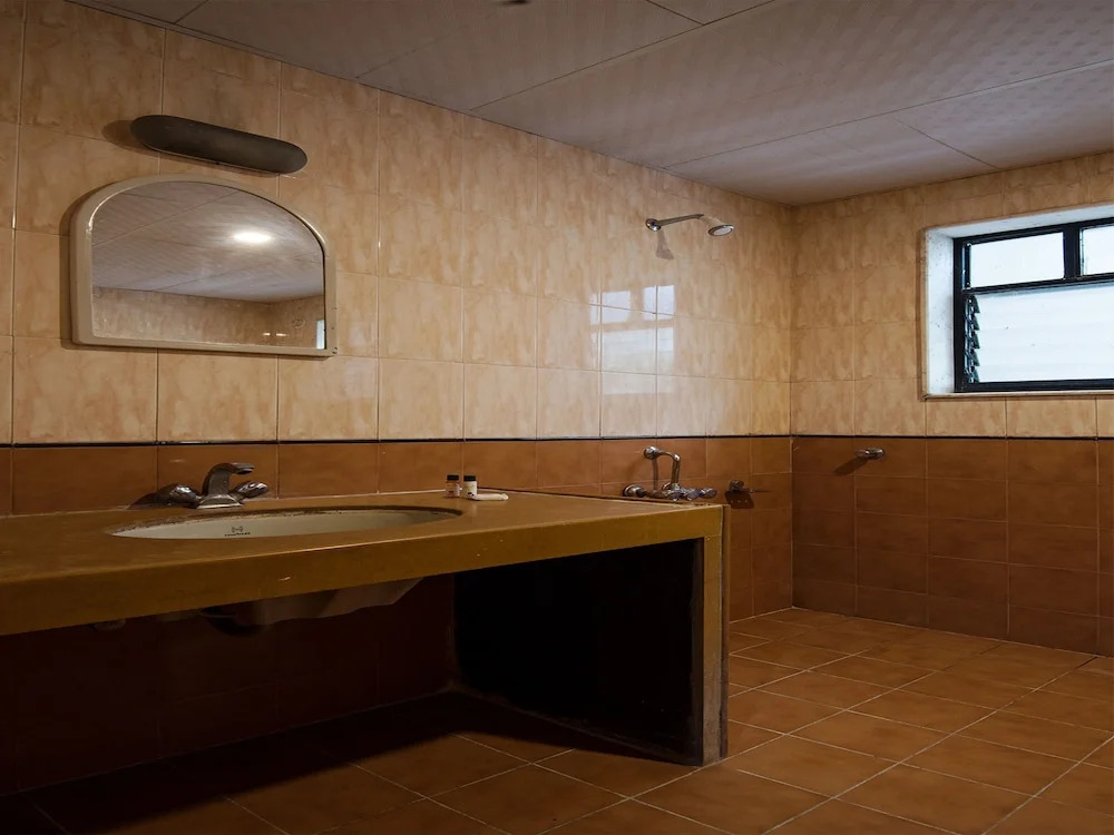 OYO 9739 Hotel Ratnalok