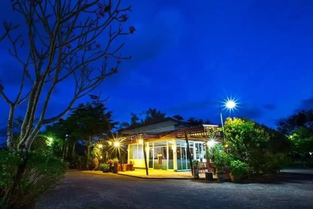 Baan Chomchan บ้านพักชมจันทร์ ทะเลน้อย