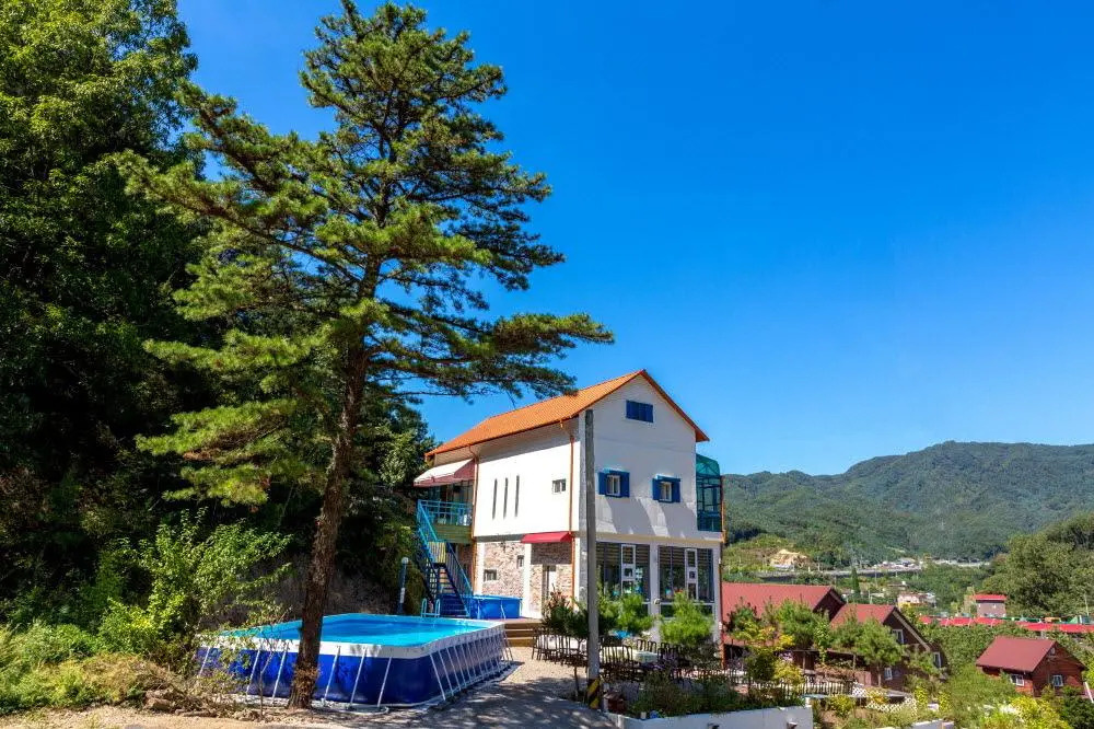 Siloam Sunny Hill