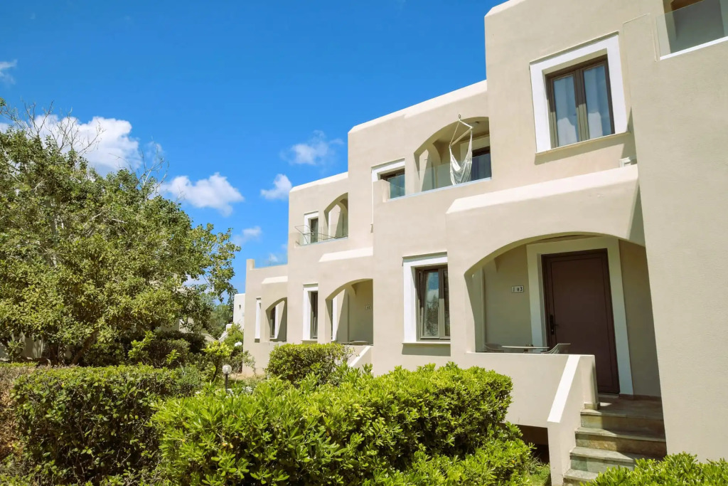 Malena Hotel & Suites