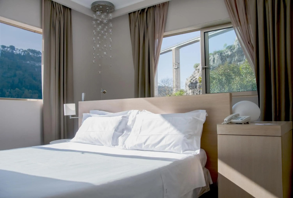 FerroHotel