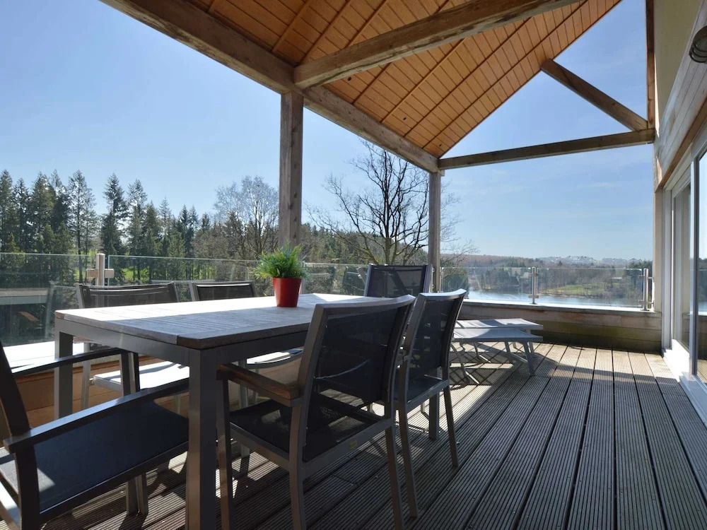 Robertville Lakeview Escape