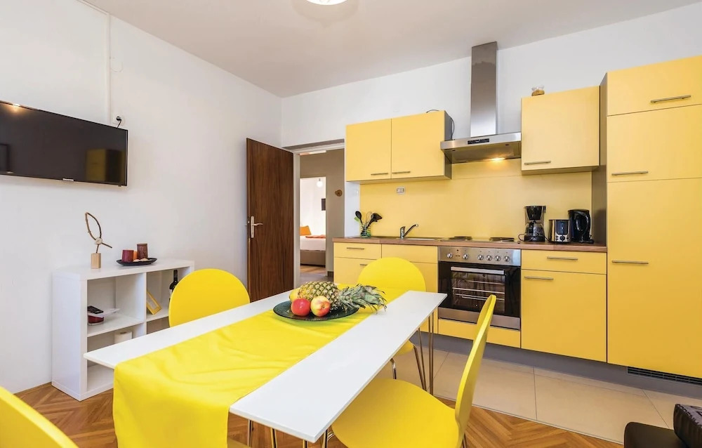 Awesome Home in Banjol With Wifi and 2 Bedrooms