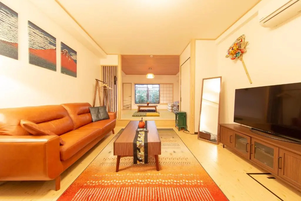 Kuromon Residence