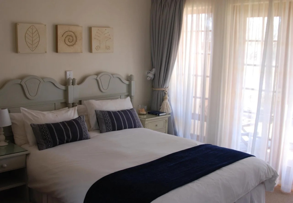 Sandstone Chameleon Guest House