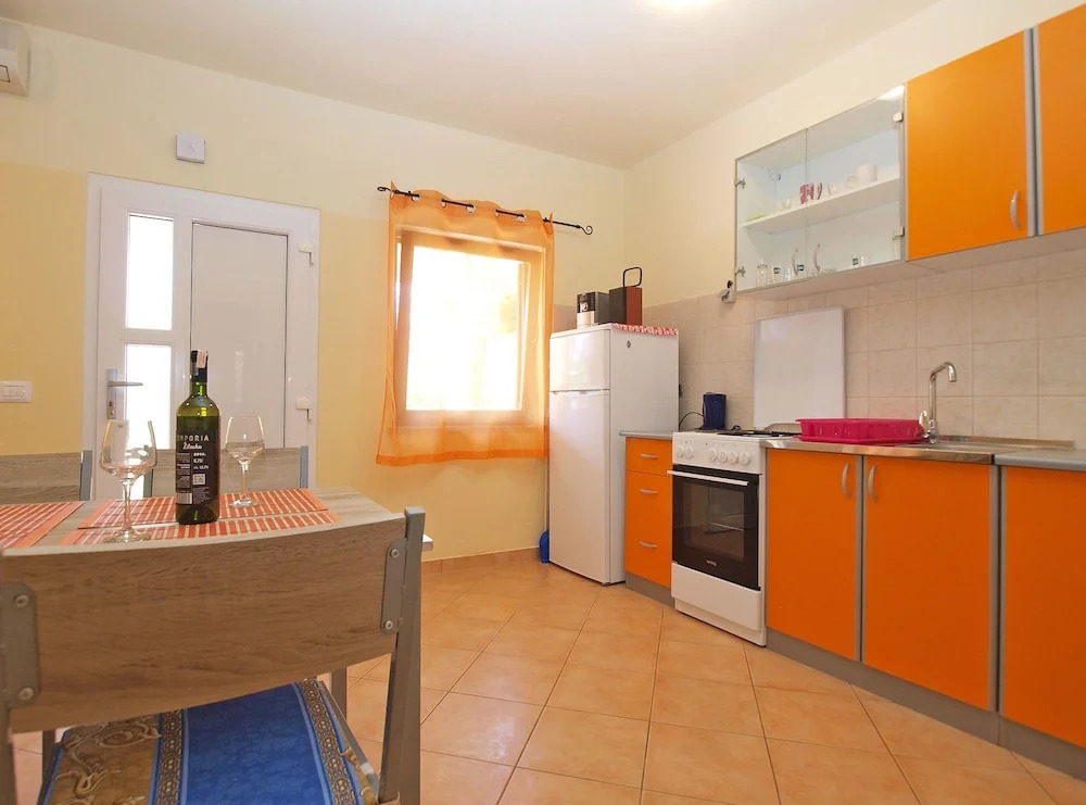 Apartment 1468