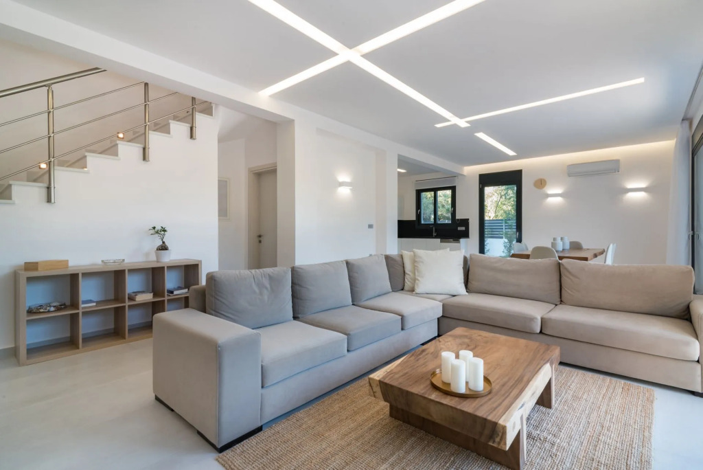 Elia Luxury Villa