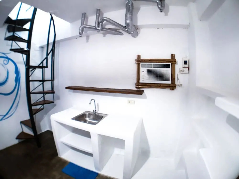Mad Monkey Hostel Boracay