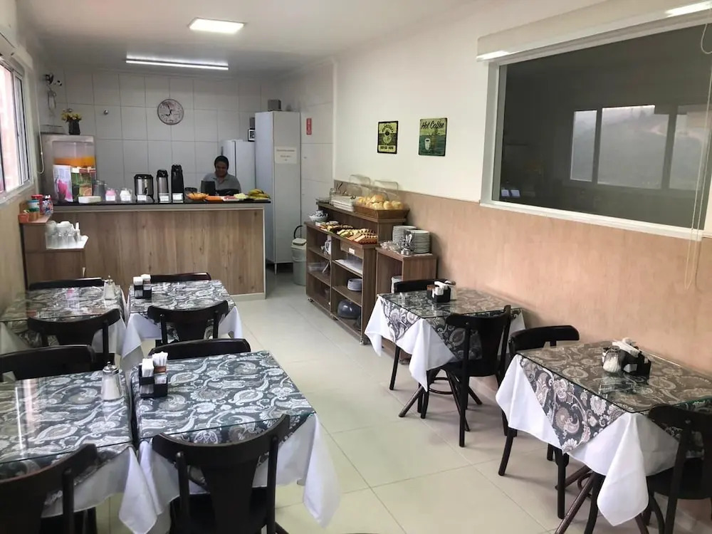 Hotel Araçari