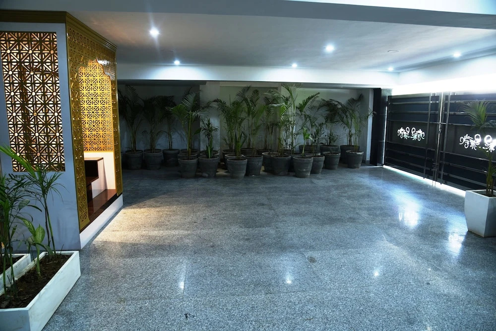 Pacific Inn Sec. 46