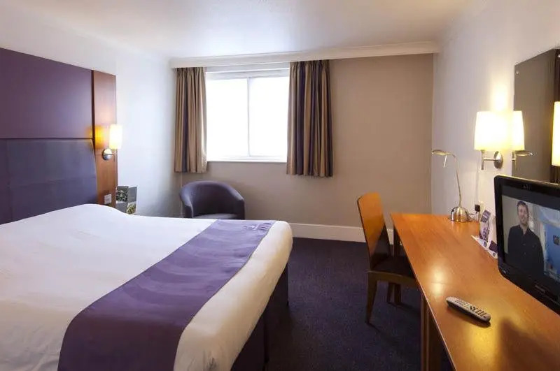 Premier Inn Bristol South