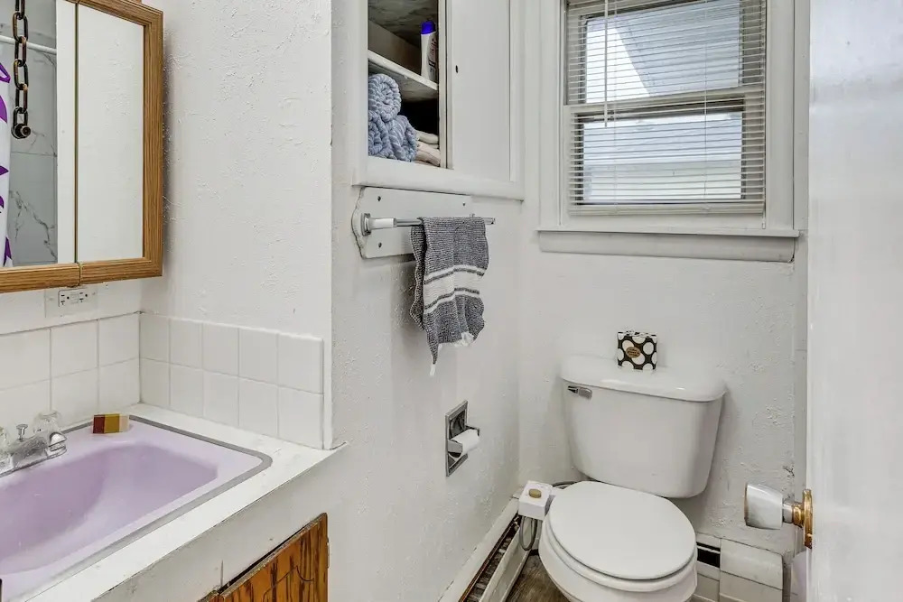 1 Mi to Downtown Bismarck! Residential Duplex