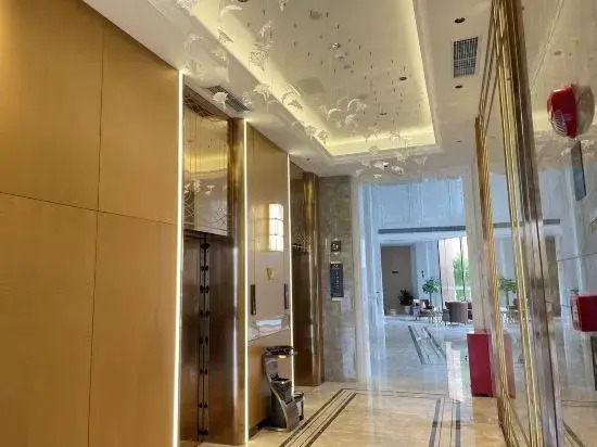 Vienna International Hotel (Chongqing High-tech Zone Hangu Branch)