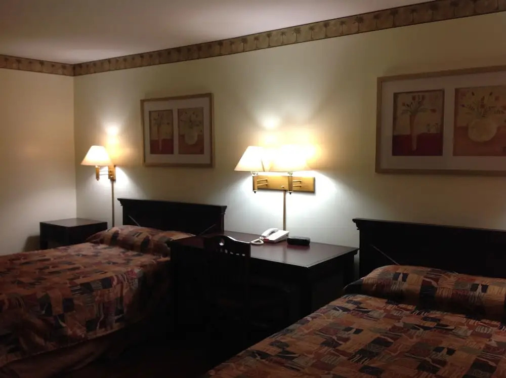 Budget Inn
