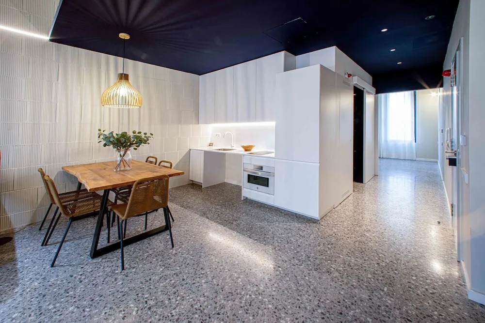 Barcelona Touch Apartments - Rosich