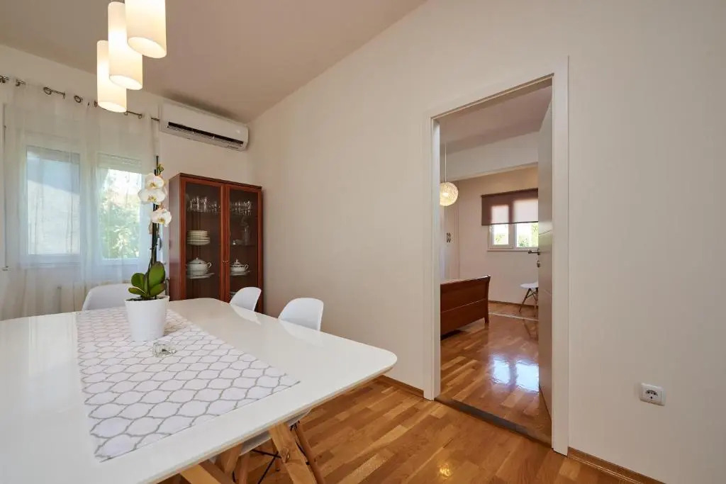 Apartmani Sara i Klara