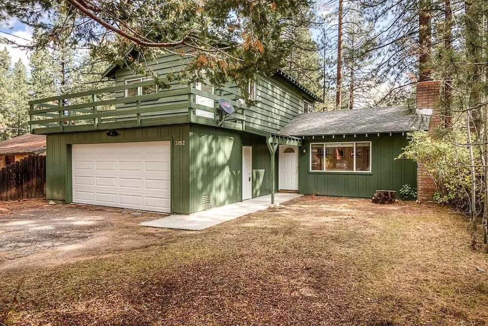 In The Heart Of Lake Tahoe 4 Bedroom Home