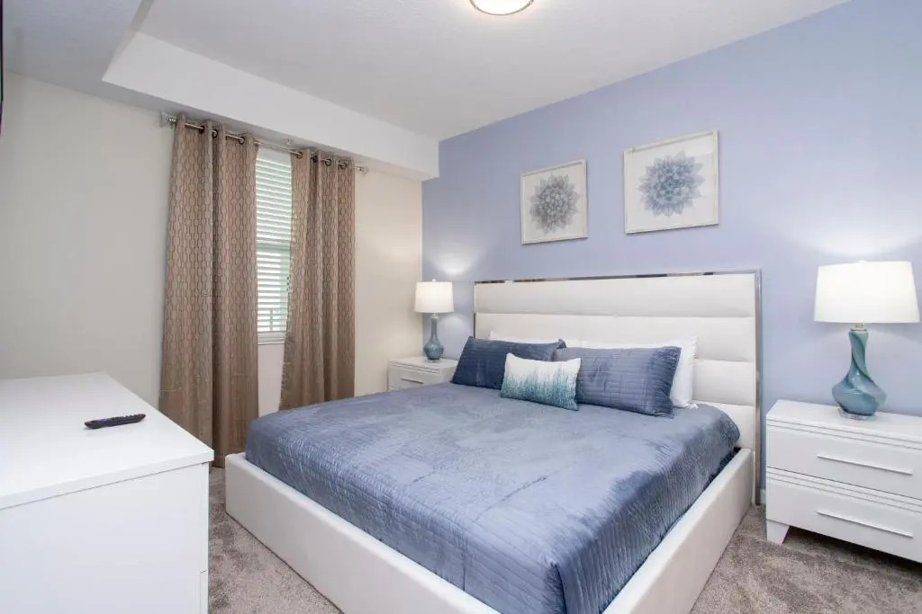 Stunning 2 Bd Close to Disney @ Storey Lake 203