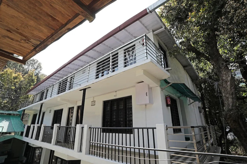 OYO 13156 Home 3BHK Valley View Ayarpatta