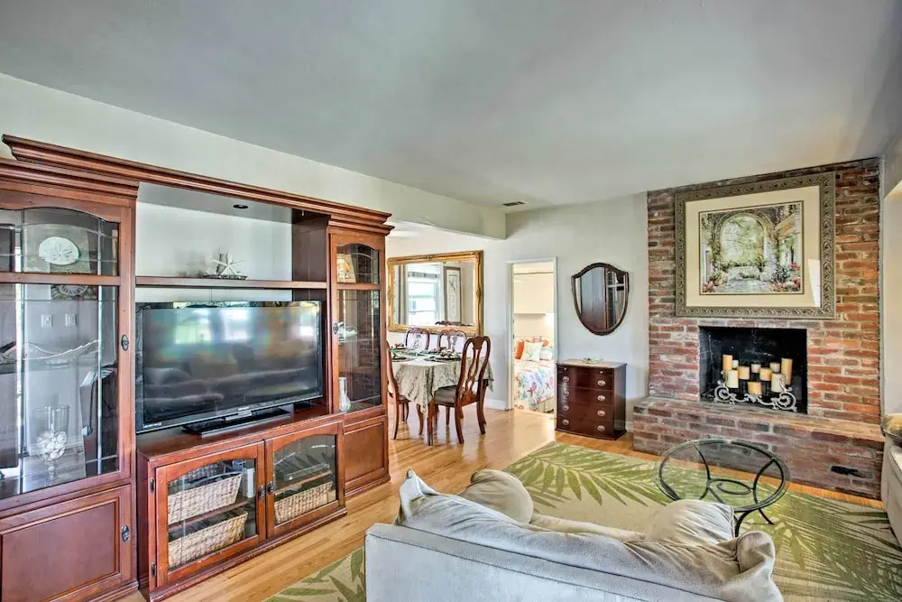Home Near Mission Bay, Sea World & U of San Diego!