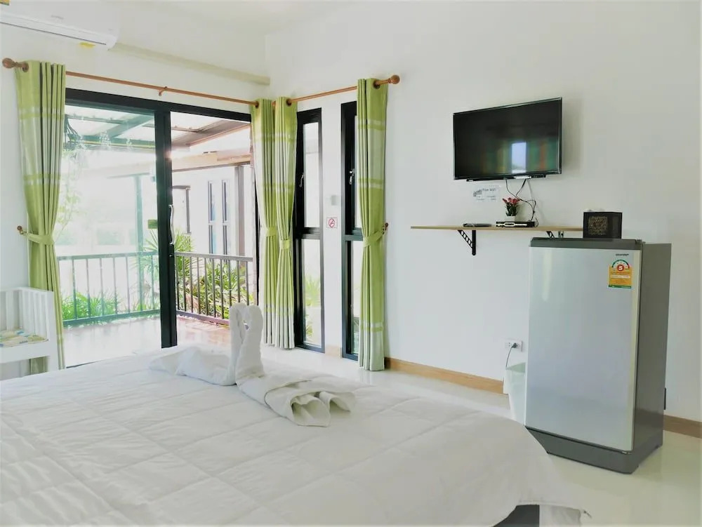 Chomyieam Fishingpark Resort
