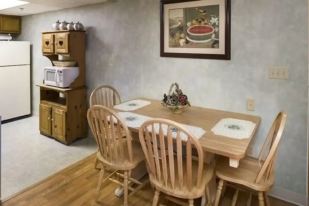 Little Pigeon River 602 2BD Condo with Private Balcony by RedAwning