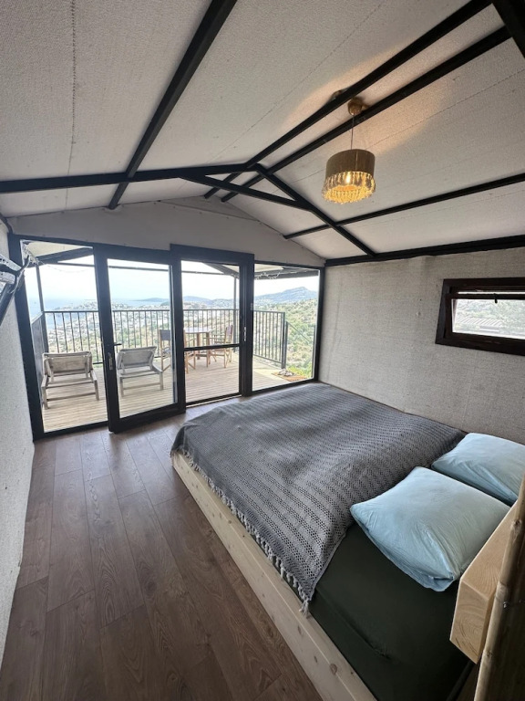 Mandra - Glamping & Camping