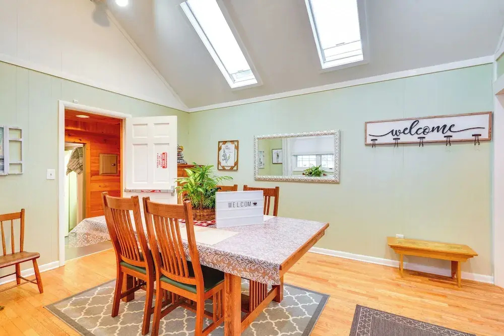 Centrally Located Retreat Near Chautauqua Lake