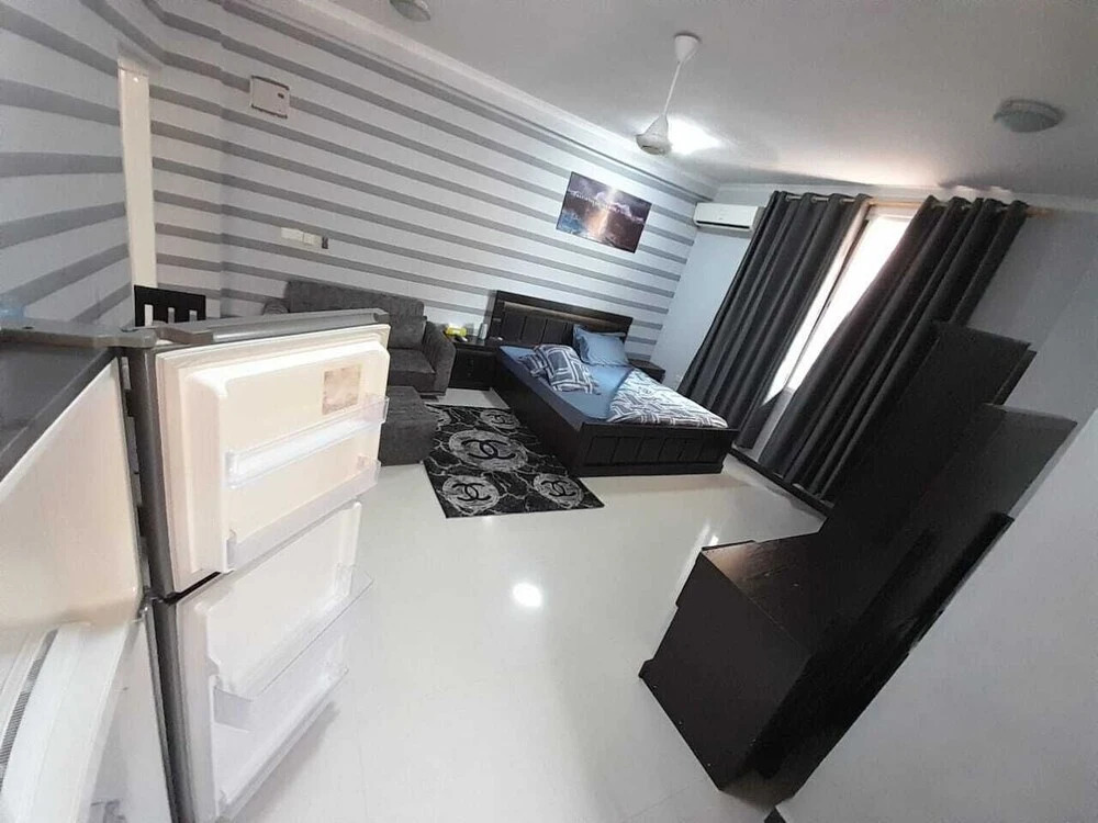 Queen Rentals - Studio Apartments Masaki