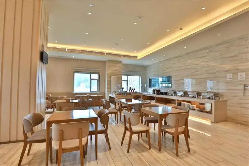 Ji Hotel (Lanzhou West Railway Station)