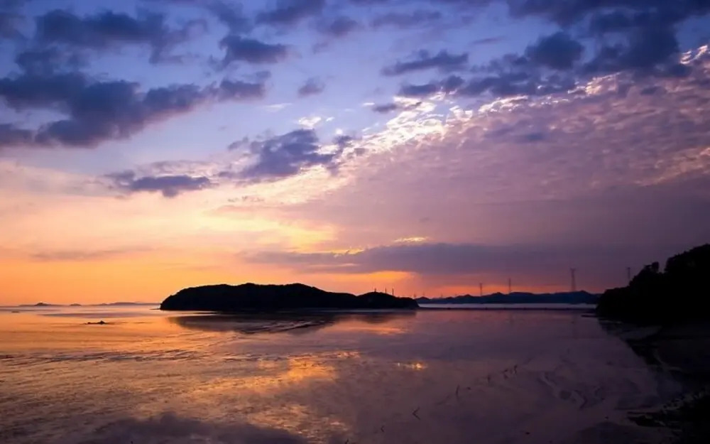 Daebu Island (Yeongheung Island) Windmill Pension Guesthouse