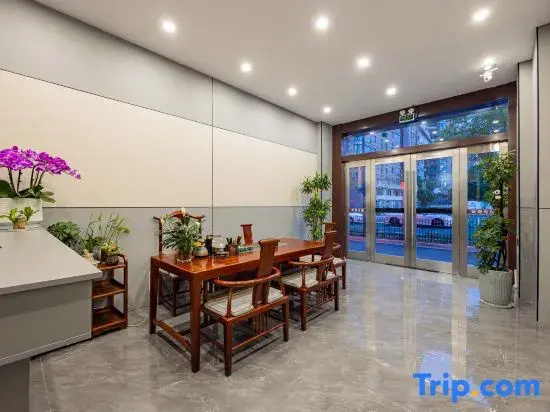 Ningbo Boman Hotel (Beilun Honglian Subway Station)