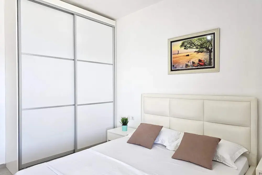Panorama View Apartment In Saranda - 271