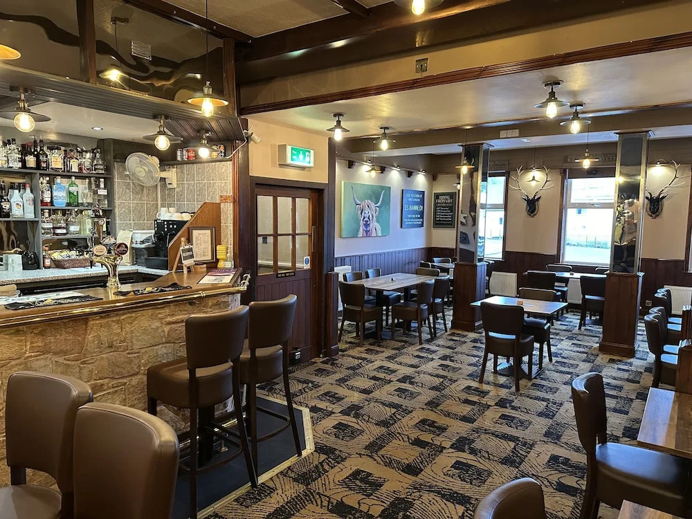 The Glen Hotel Newtonmore - Rooms, bar & restaurant