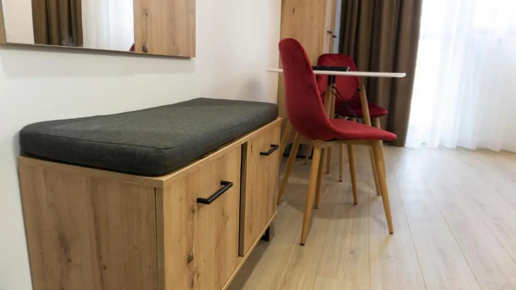 M Rooms