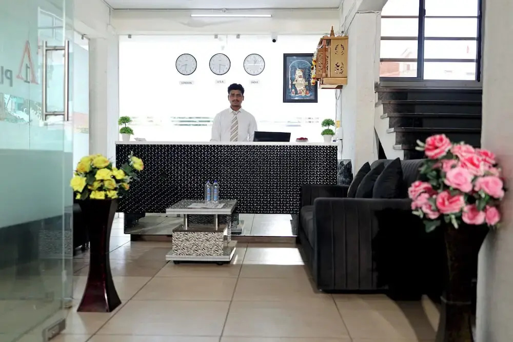 Hotel A1 Plaza - Ahmedabad