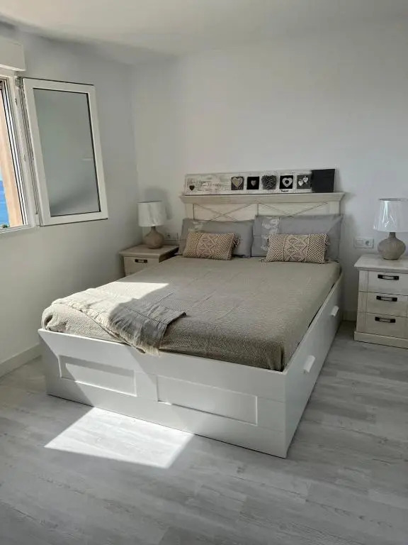 Apartamento con vistas al mar segunda línea Villajoyosa