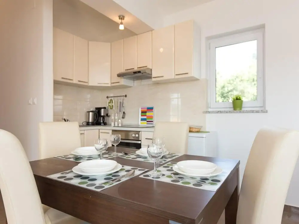 Apartments Josip
