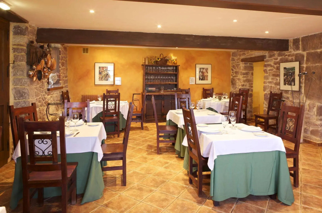 Hotel La Corte de Lugás