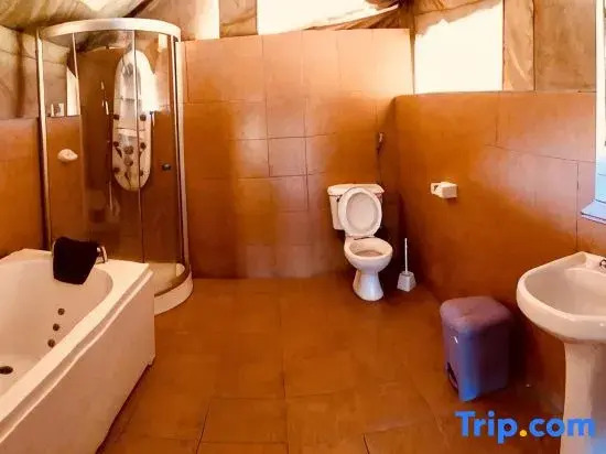 Explore Sand River Lodge