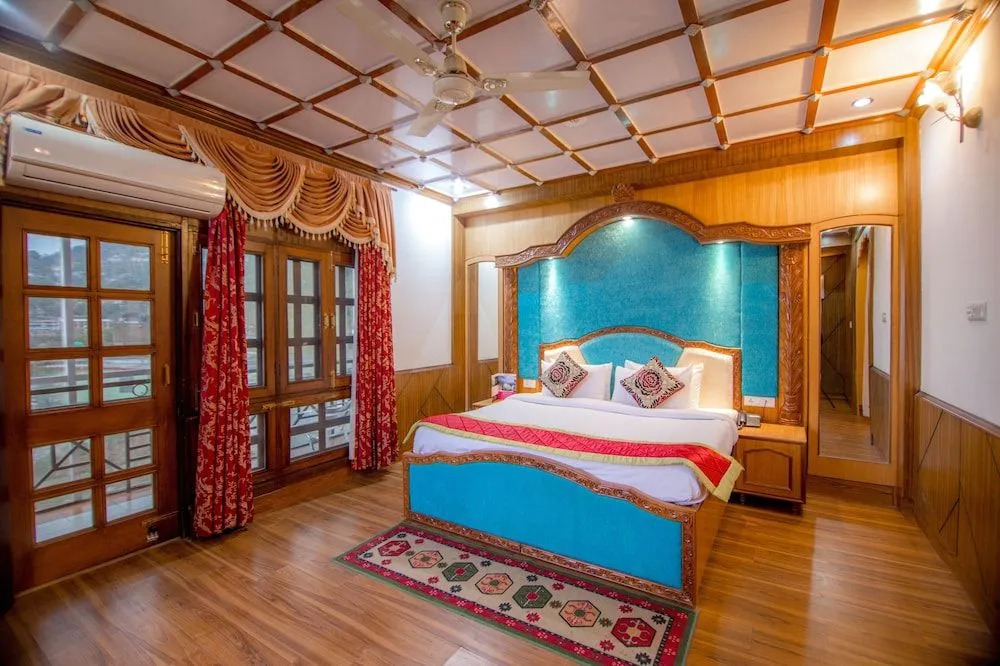 Leisure Vacations Karnika Resort