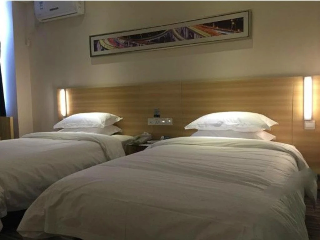 City Comfort Inn Wuhan Huangpi