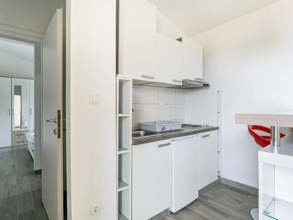 Alluring Holiday Home in Sumartin With Balcony