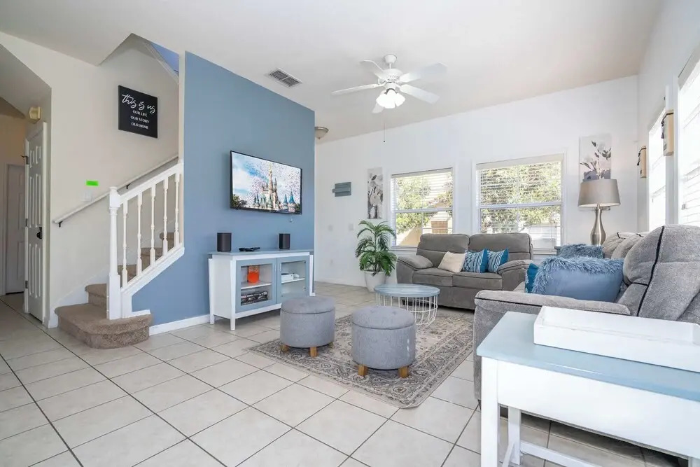 4Bd W/ Pool & Close To Disney @ Encantada Resort 8570, Kissimmee