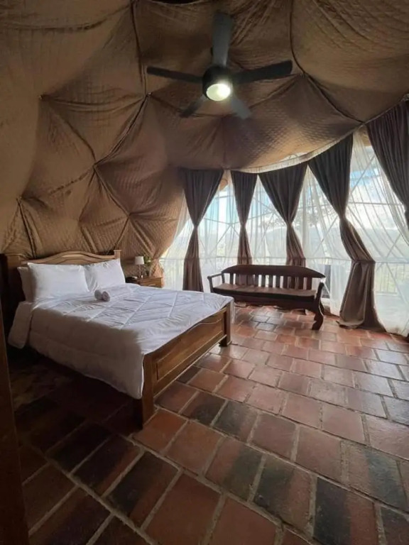 Hotel Pico Colorado